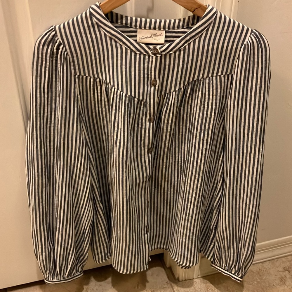 Universal Thread Button Down Shirt.